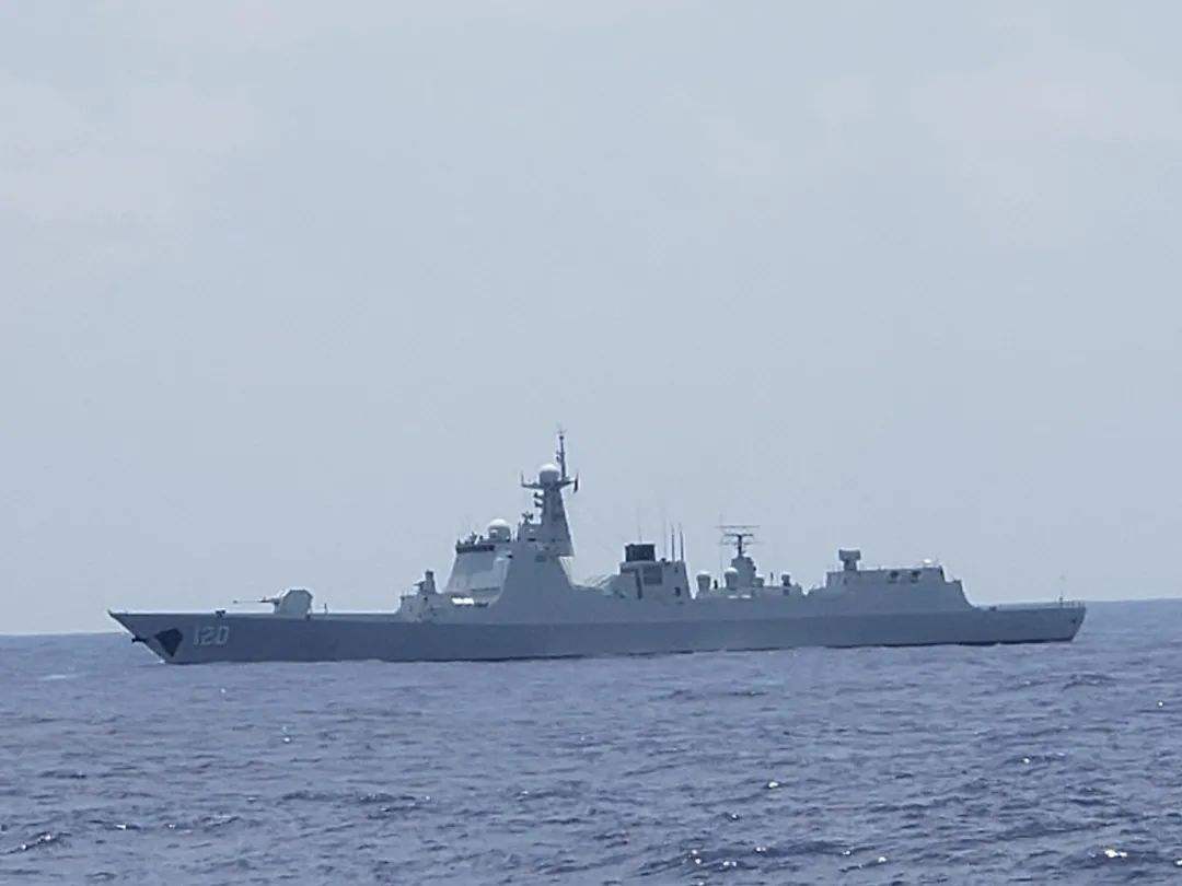 四川艦，中國(guó)海軍的新里程碑，中國(guó)海軍新里程碑，四川艦亮相啟航新征程