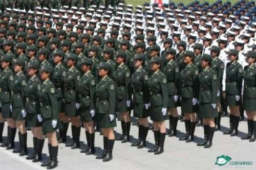 女生怎樣才能當(dāng)兵，女生當(dāng)兵，實(shí)現(xiàn)夢(mèng)想的條件與路徑