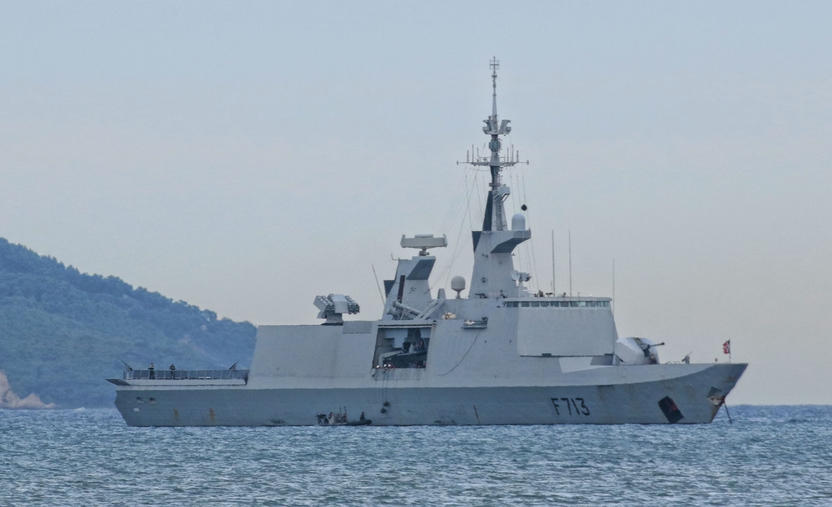 中國(guó)海軍護(hù)衛(wèi)艦，捍衛(wèi)海洋安全的力量象征，中國(guó)海軍護(hù)衛(wèi)艦，捍衛(wèi)海洋力量的榮耀象征