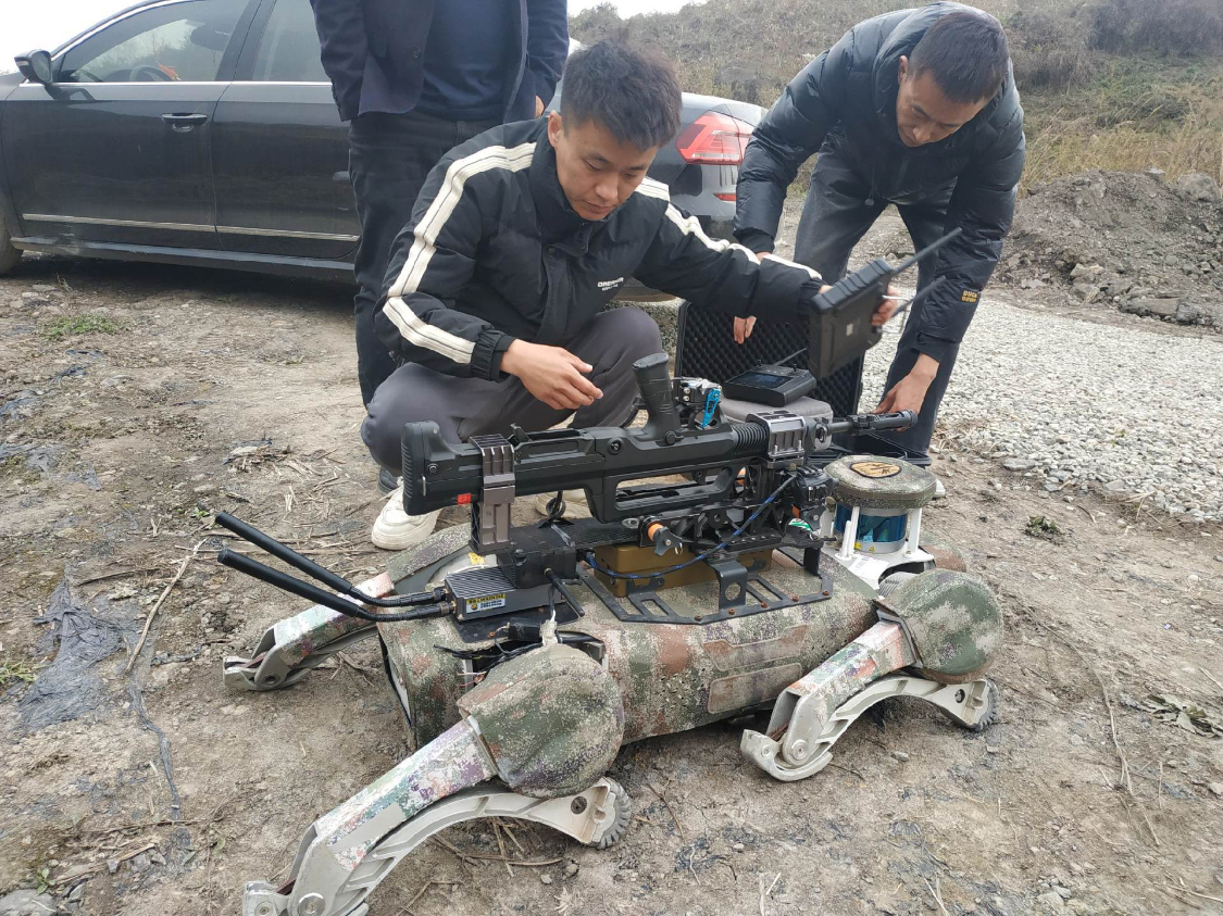 軍用重型防彈盾牌，保護(hù)戰(zhàn)士的生命線，軍用重型防彈盾牌，戰(zhàn)士的生命守護(hù)者
