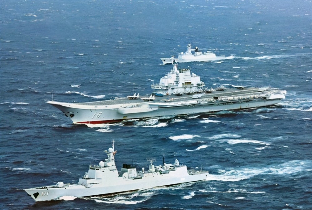 山東艦與伊麗莎白女王號，兩大戰(zhàn)艦的對比，山東艦與伊麗莎白女王號戰(zhàn)艦對比解析