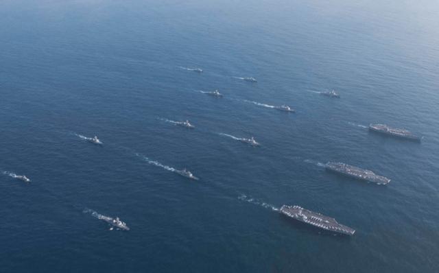 美軍艦穿越海峽，國際水域的航行自由與挑戰(zhàn)，美軍艦穿越海峽，航行自由與國際水域的挑戰(zhàn)