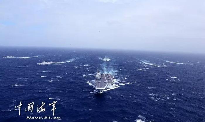 走進(jìn)中國人民海軍官網(wǎng)——探索海軍力量，感受藍(lán)色榮耀，走進(jìn)海軍官網(wǎng)，探索藍(lán)色榮耀，感受海軍力量