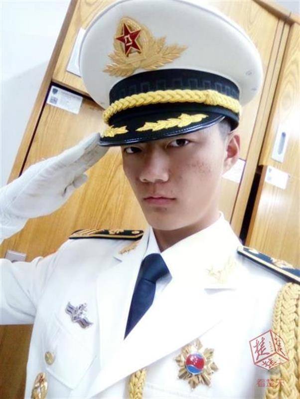 儀仗兵退伍后的后遺癥，關(guān)注與應(yīng)對(duì)，儀仗兵退伍后的后遺癥，關(guān)注與應(yīng)對(duì)策略