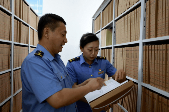 揭秘未來(lái)幸運(yùn)之門(mén)，2025年天天開(kāi)好彩資料全解析，揭秘未來(lái)幸運(yùn)之門(mén)，2025年天天開(kāi)好彩資料解析手冊(cè)