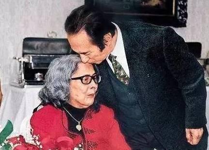 2004新澳門天天開好彩大全正版——回顧經(jīng)典，探索未來彩票之路，2004新澳門天天開好彩經(jīng)典回顧與未來彩票探索之路