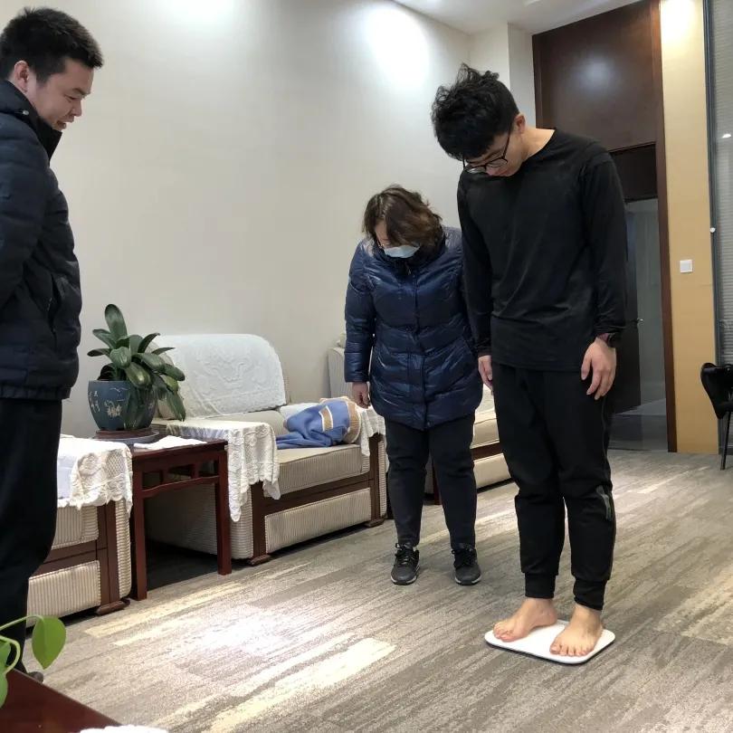 揭秘六肖中特王中王一肖中特的奧秘，揭秘生肖彩票中的特殊奧秘，六肖中特王之王一肖獨(dú)特規(guī)律解析