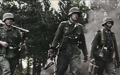 五大軍種與七大兵種，深度解析中國國防力量，深度解析中國國防力量，五大軍種與七大兵種概覽