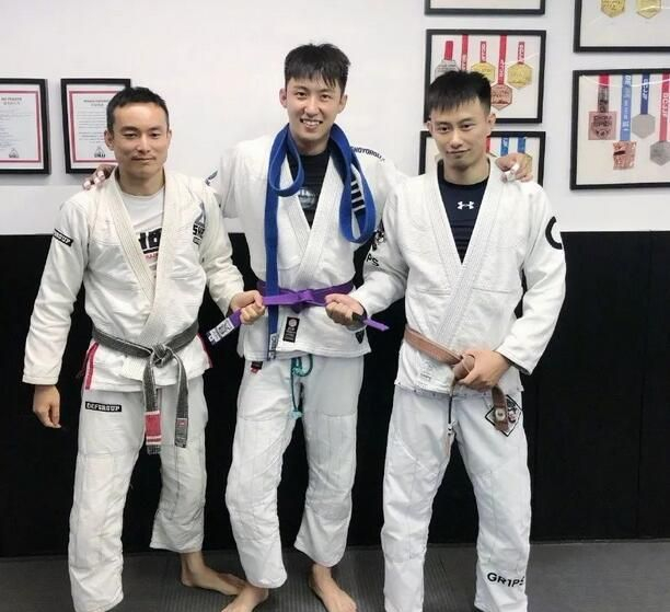 新澳門必中三肖三碼三期必開(kāi)劉伯——揭秘博彩世界的秘密，揭秘博彩世界，劉伯三期必中新澳門三肖三碼