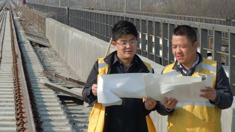 劉伯溫一肖期期淮，傳奇人物與神秘預(yù)測(cè)的背后故事，劉伯溫一肖期期淮，傳奇人物背后的神秘預(yù)測(cè)與故事揭秘