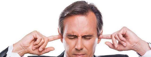 耳朵嗡嗡響是怎么回事？原因解析及應對方法，耳朵嗡嗡響的原因解析與應對方法指南