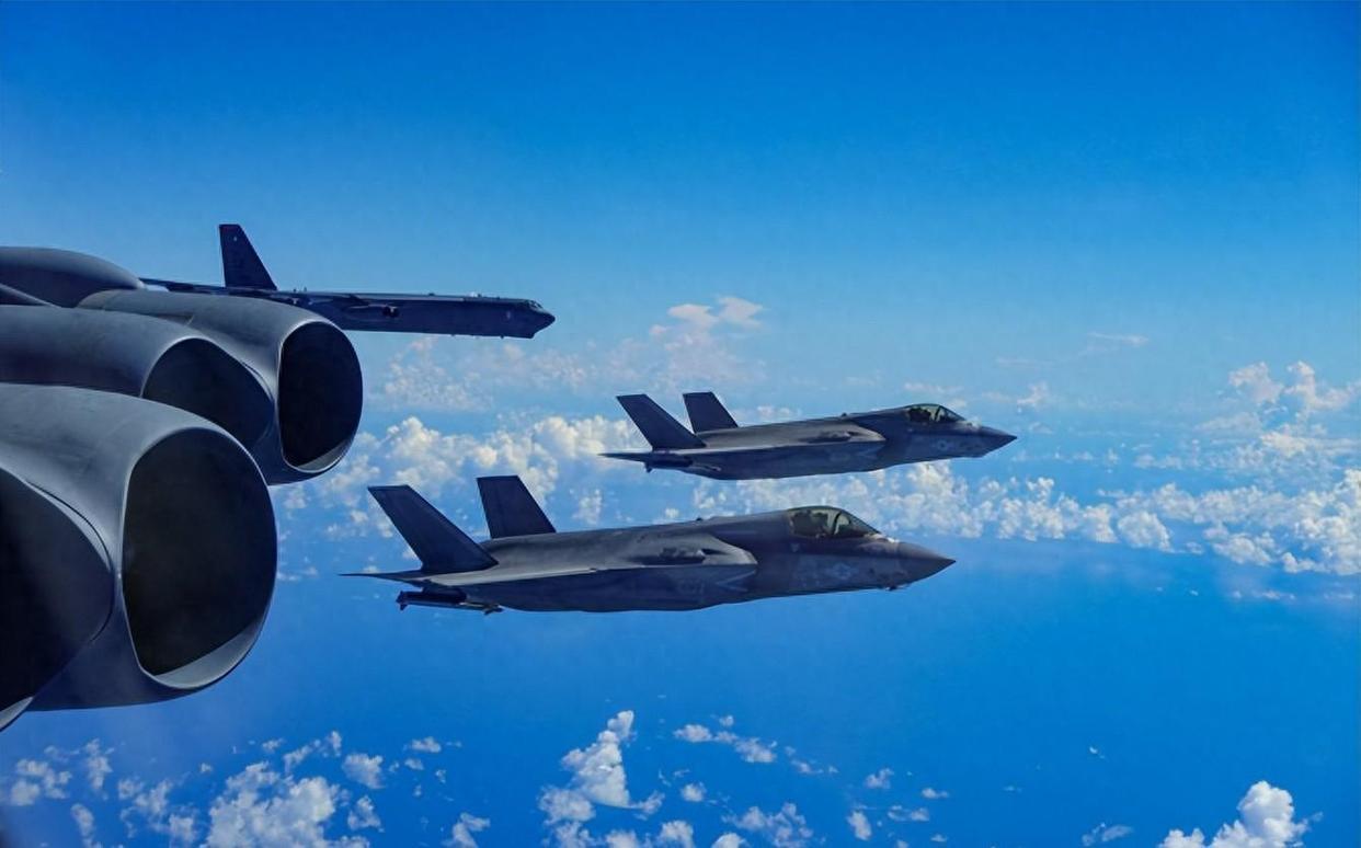 軍事熱點新聞，全球軍事動態(tài)深度解析，全球軍事動態(tài)深度解析，軍事熱點新聞一覽