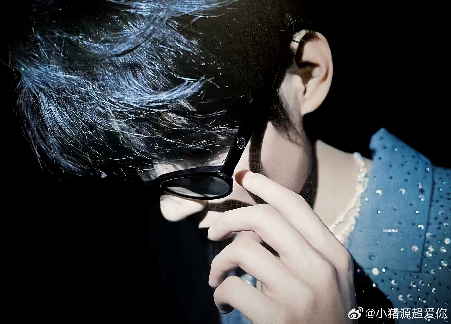 揭秘?cái)?shù)字背后的傳奇人物，王中王一肖的崛起之路，揭秘傳奇人物王中王一肖的崛起之路