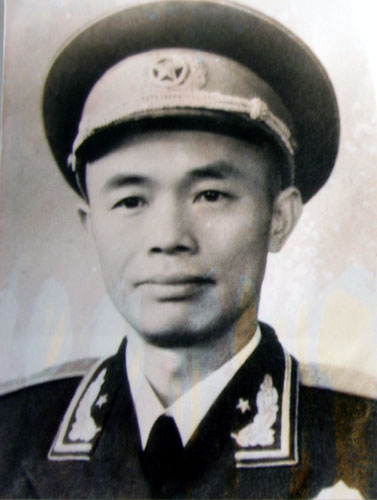 開國授銜不滿的將軍，一位傳奇英雄的故事，傳奇英雄，開國授銜不滿的將軍的故事