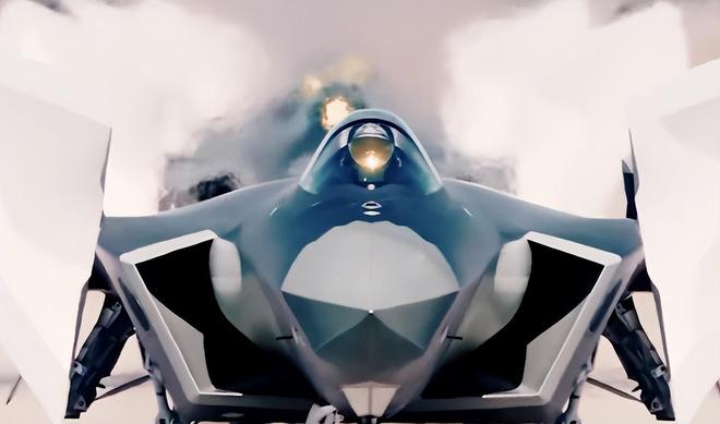 殲-20是純中國制造嗎？探究其背后的故事，揭秘殲-20背后的制造故事，中國自主創(chuàng)新的力量展現(xiàn)