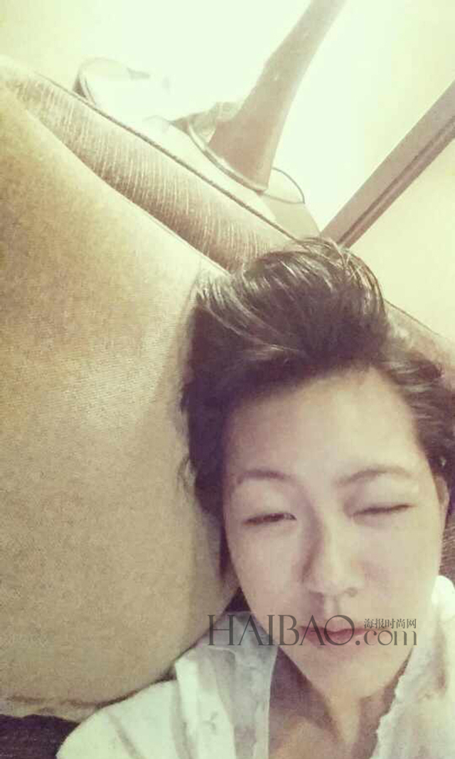 大批明星私照驚人曝光，揭秘璀璨光環(huán)背后的真實(shí)面貌，揭秘明星私照，光環(huán)背后的真實(shí)面貌曝光