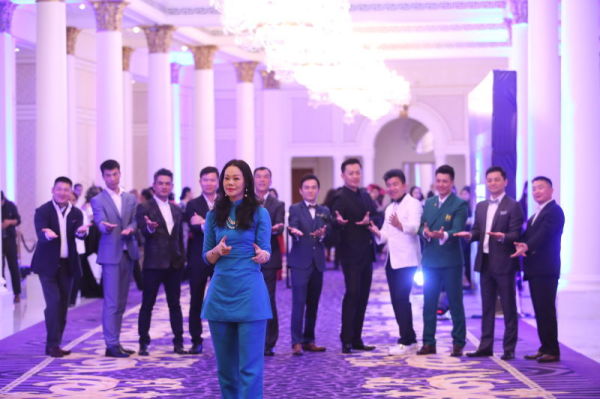 六肖期期中特一王中王，揭秘生肖運勢與成功秘訣，揭秘生肖運勢與成功秘訣，六肖期期中特一王中王的秘密探尋