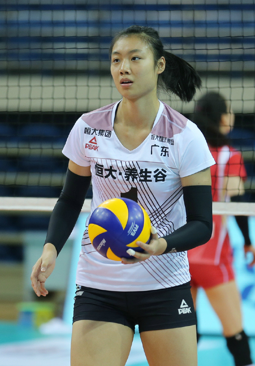 四川女排新星陳佩妍，賽場上的閃耀之星，四川女排新星陳佩妍，賽場上的璀璨明星