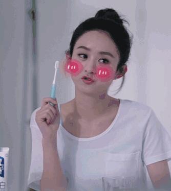 牙齒美白的方法，多種途徑讓你的笑容更加燦爛，牙齒美白秘籍，打造燦爛笑容的多種途徑！